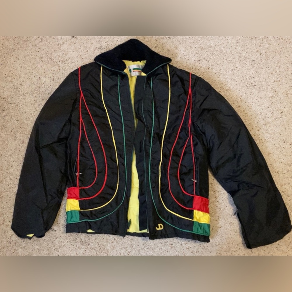 Vintage JOHN DEERE Mens Medium Black, Green, Red,& Yellow SNOWMOBILE WINTER COAT